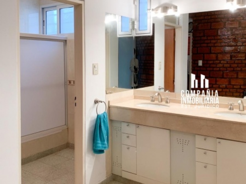 Compañía Inmobiliaria - Del Rocío y Jacarandá - Casas Quintas en Venta